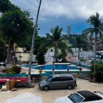 Casa De Huespedes Walton