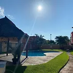 Casa Paz, Amplia Y Comoda Frente A La Alberca