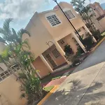 Casa Paz, Amplia Y Comoda Frente A La Alberca