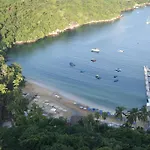 Torre Blanca Diamante Acapulco