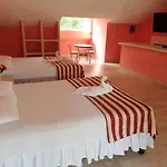 Hotel Canaima Suites