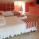 Hotel Canaima Suites