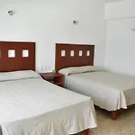 Hotel Rru Condesa Acapulco