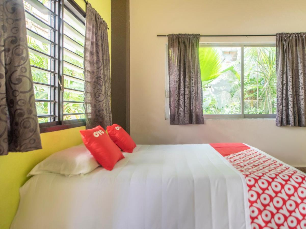 Oyo Hotel Colimense 2*