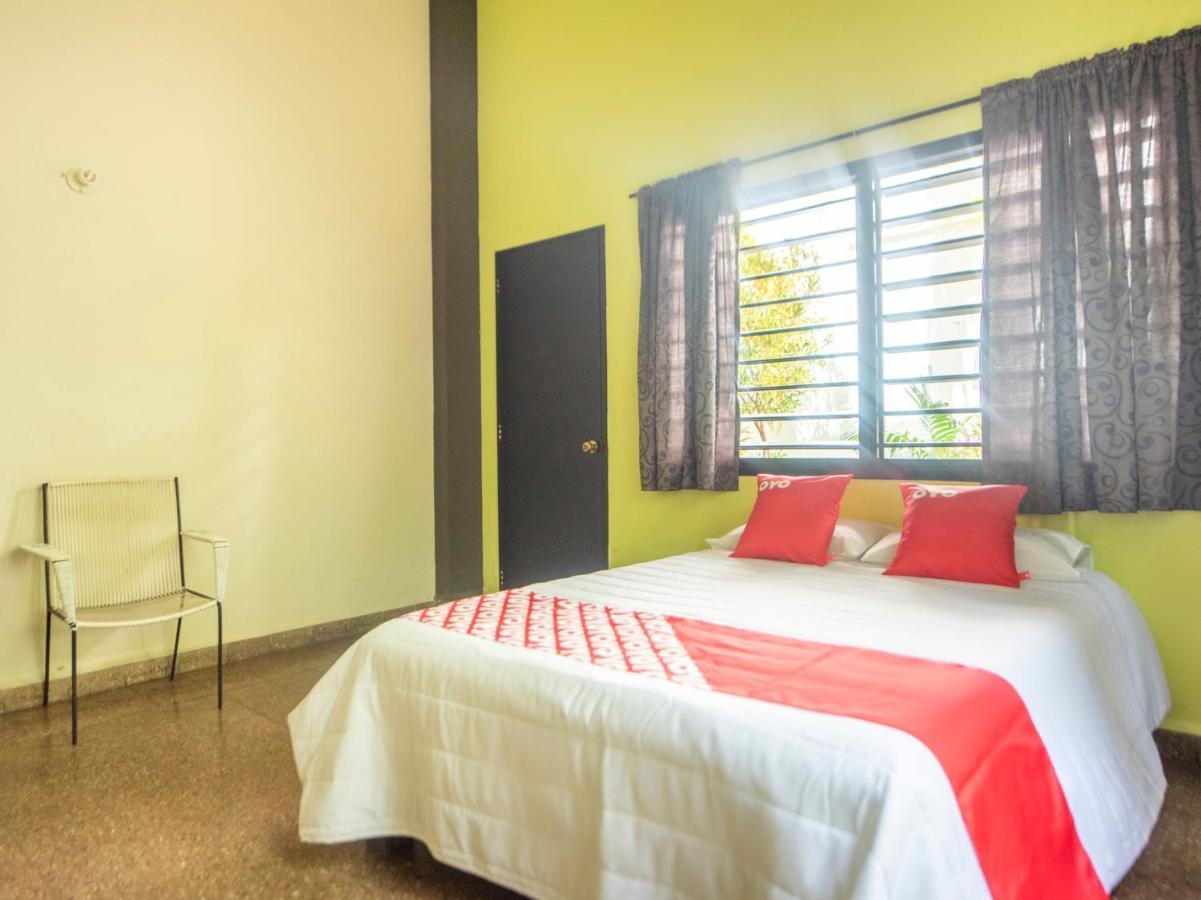 Hotel Oyo Hotel Colimense