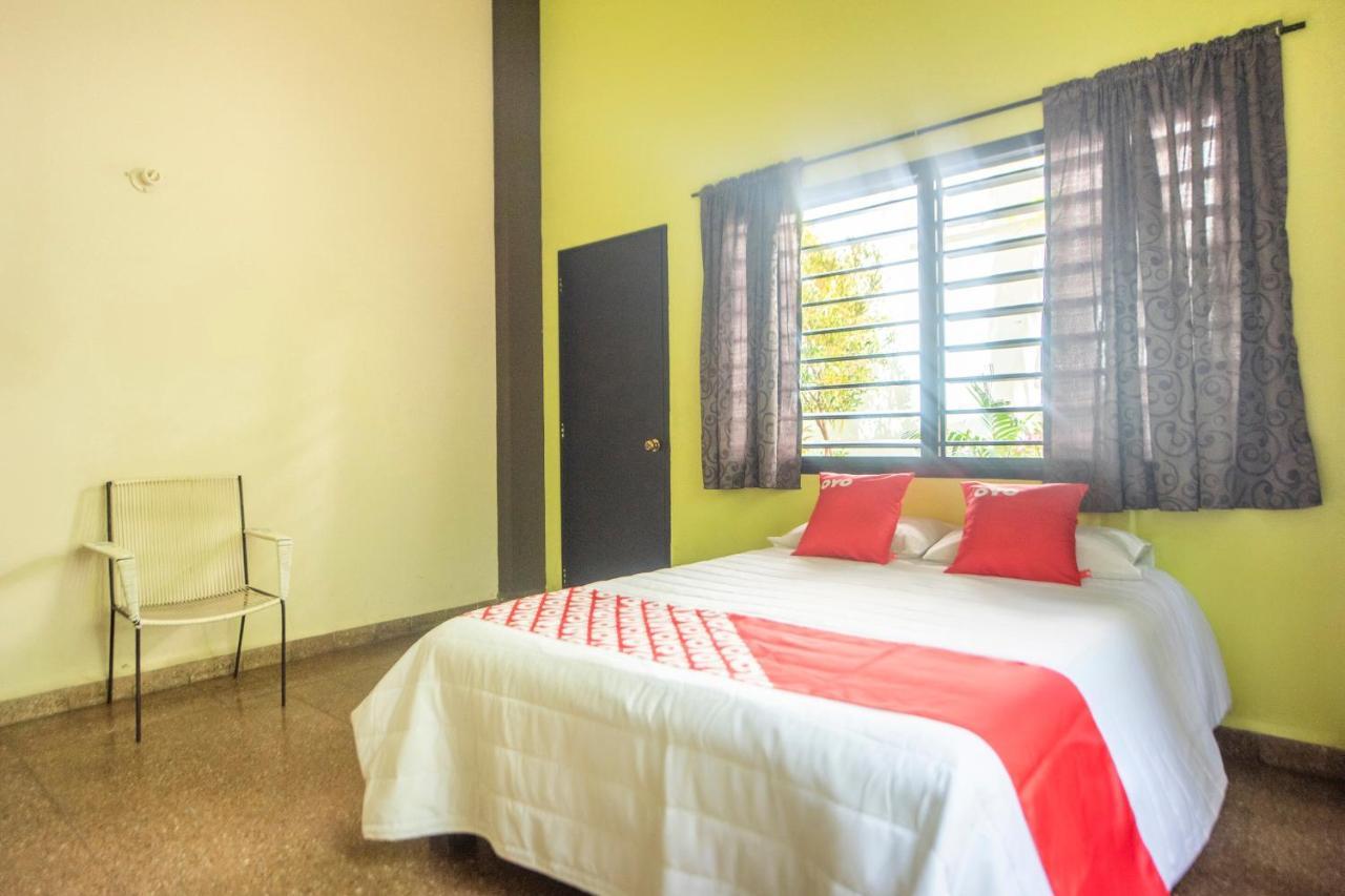 Oyo Hotel Colimense Hotel Acapulco