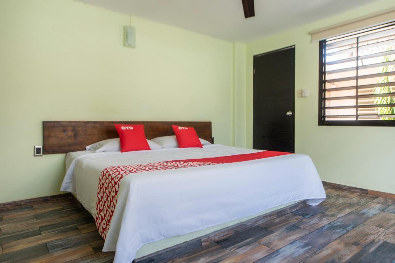 Oyo Hotel Colimense Hotel 2*