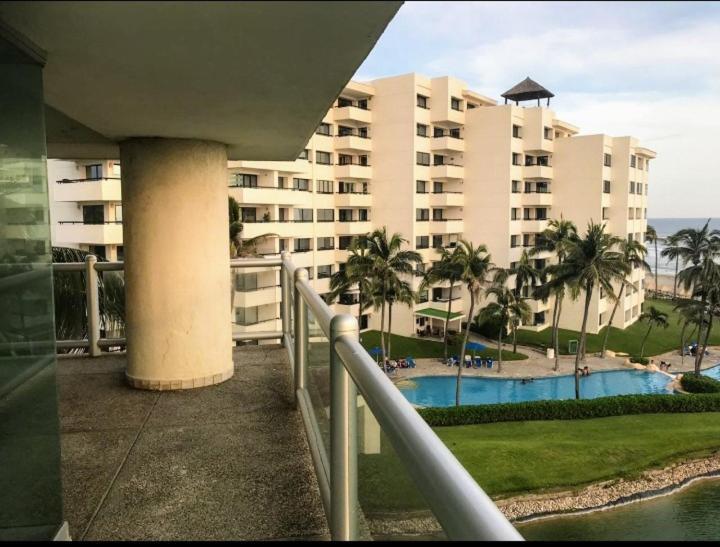 Vidanta Mayan Playa Y Albercas Asistente Domestica Apartment Acapulco