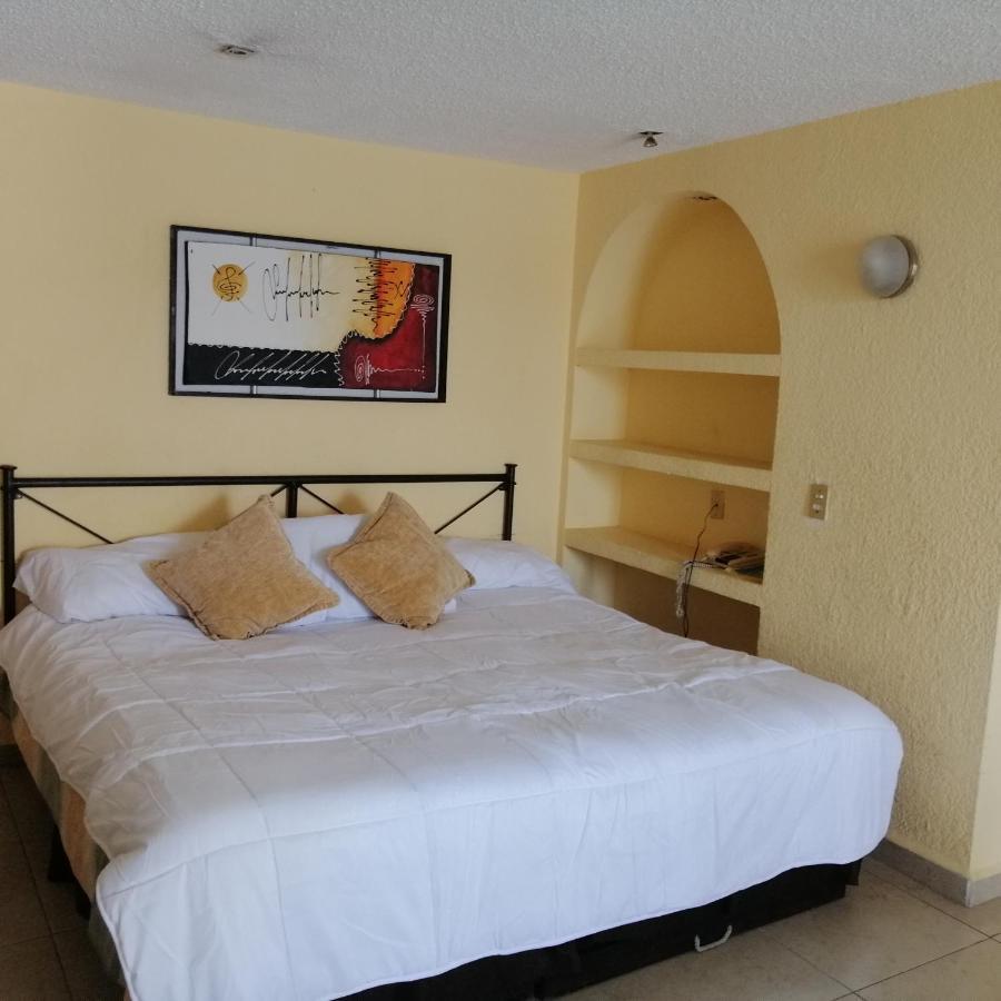 Aparthotel En Torres Gemelas Vista Al Mar *