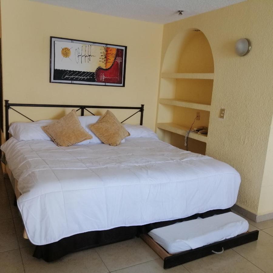 Aparthotel En Torres Gemelas Vista Al Mar