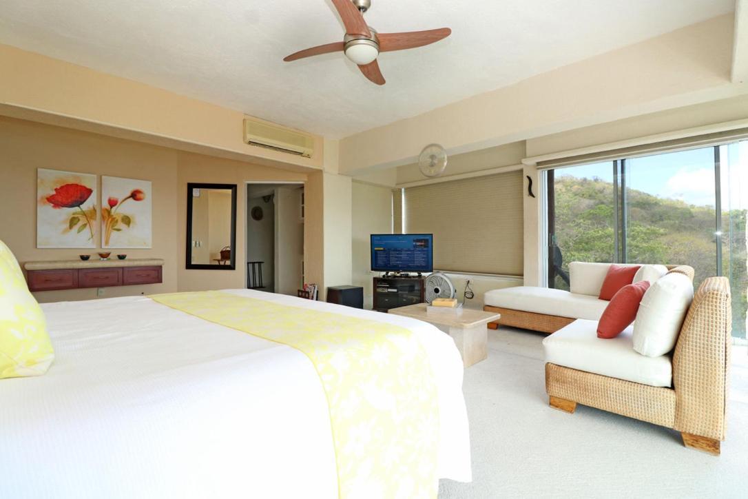 Linda Villa Acapulco