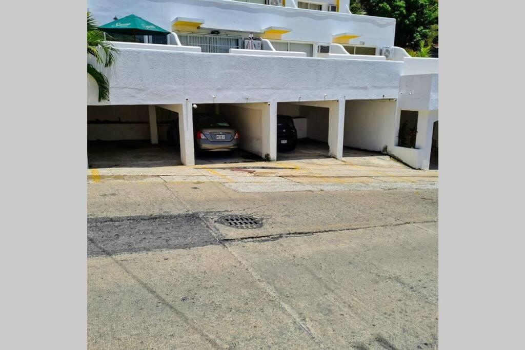 Familiar Y Exclusivo Tres Mares * Acapulco