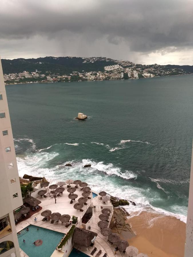 En Torres Gemelas Vista Al Mar *
