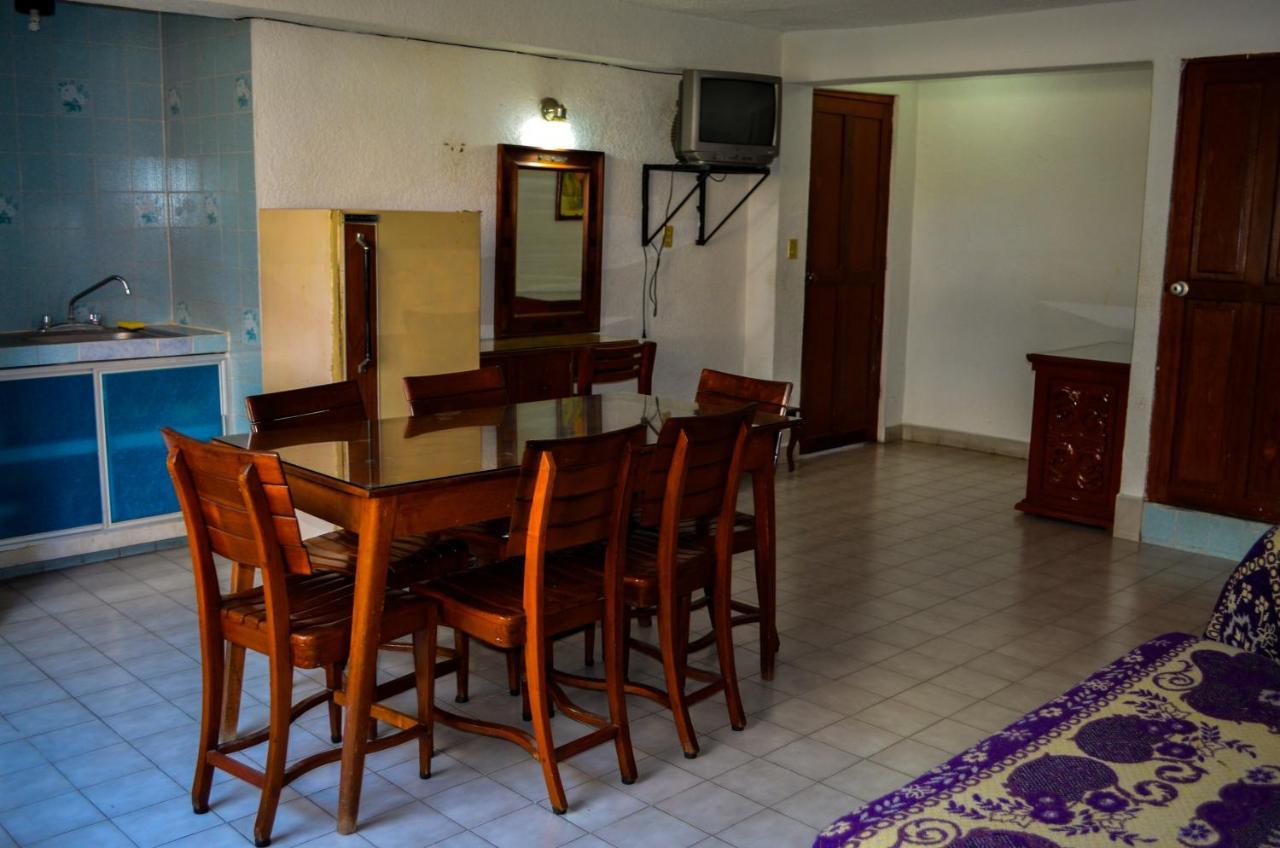 Apartamentos Quinta Rosa Aparthotel *