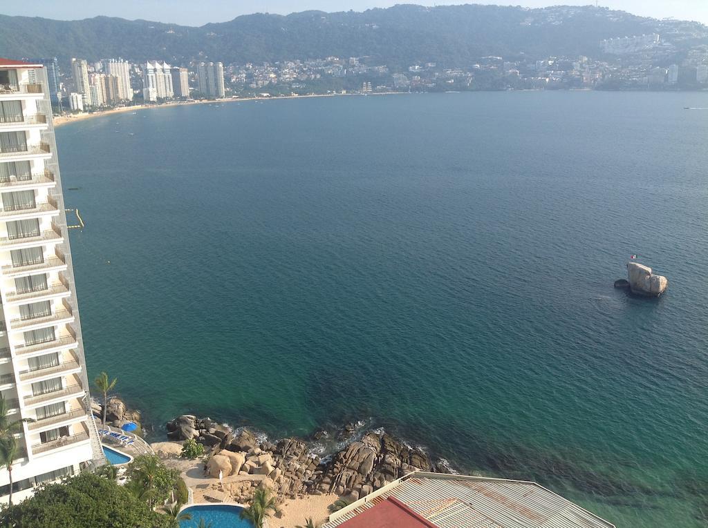 Torres Gemelas Aparthotel 3*