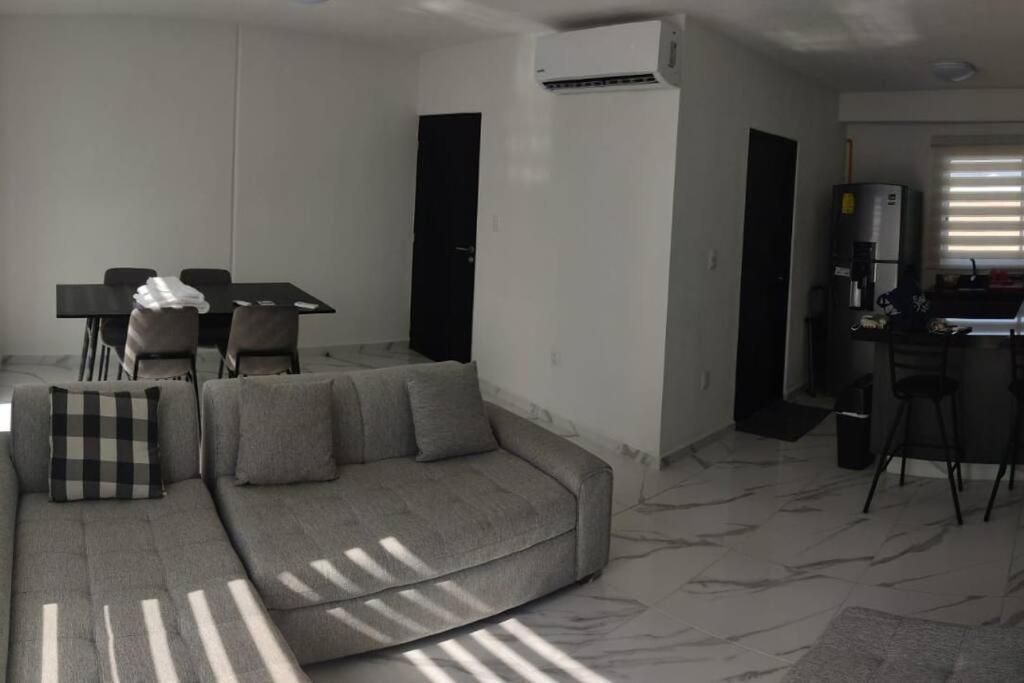 Diamante!! Hermoso Departamento Nuevo!! *