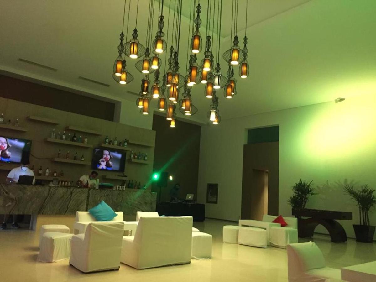 Apartment La Isla Residences Grand Cayman *