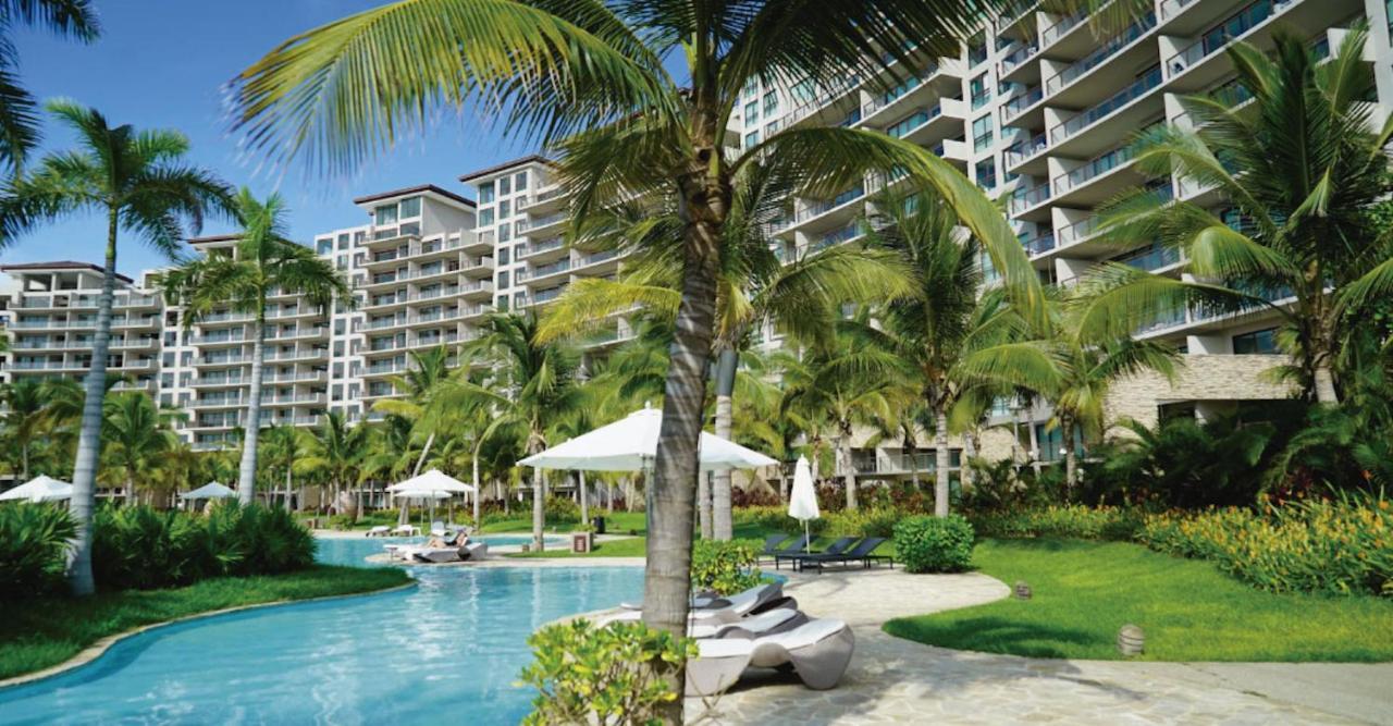 La Isla Residences Grand Cayman * Acapulco