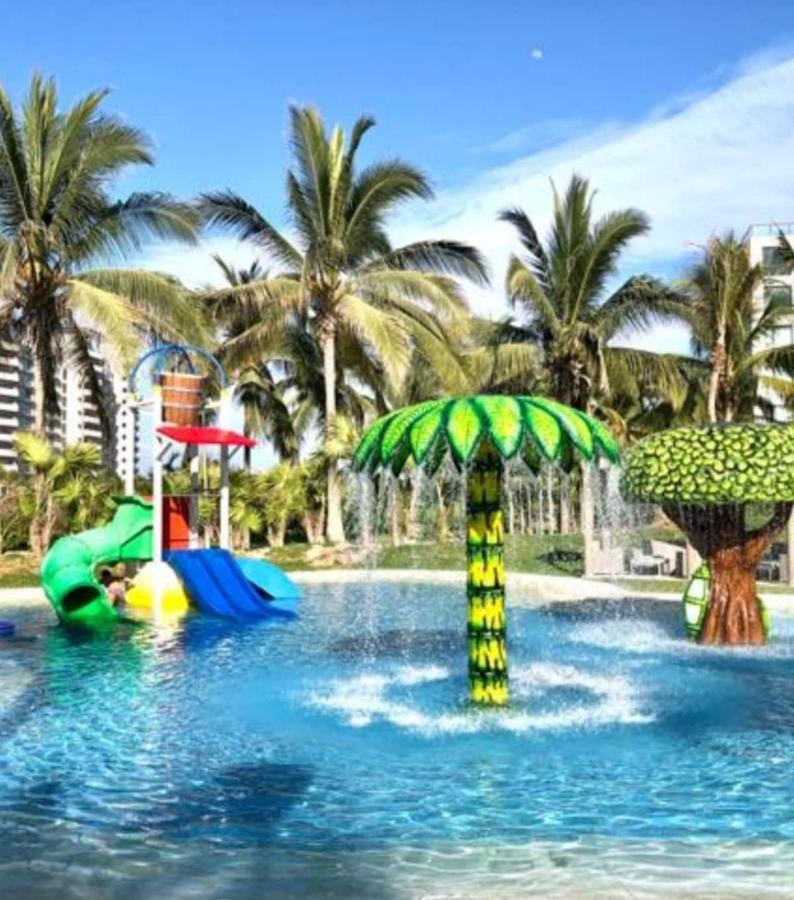 La Isla Residences Grand Cayman Acapulco