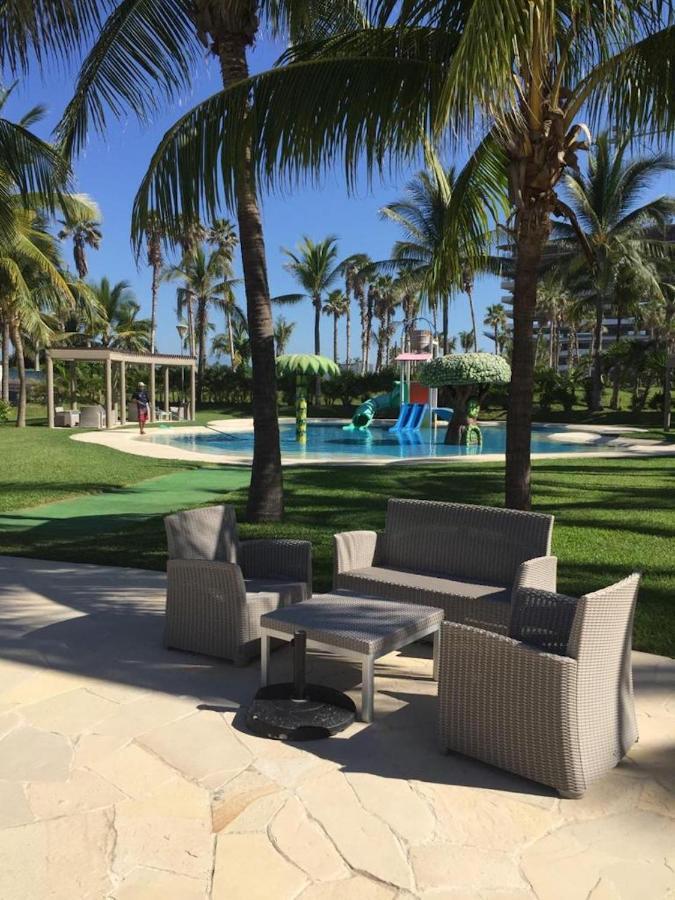 La Isla Residences Grand Cayman *