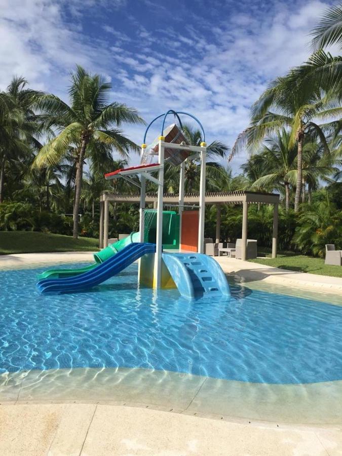 Apartment La Isla Residences Grand Cayman *