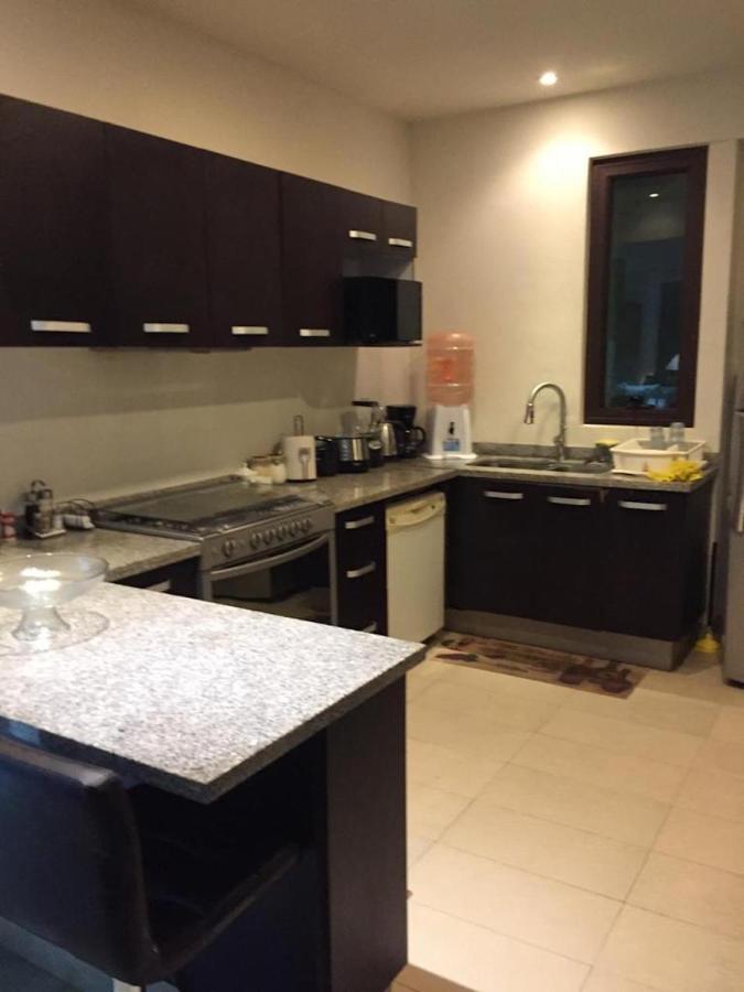 Apartment La Isla Residences Grand Cayman *