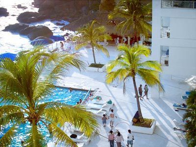 Torres Gemelas Aparthotel 3*