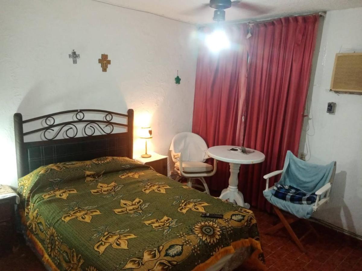 Cond Palmeras En Zona De Hoteles 5 Estrellas Costa Azul Guest house Acapulco