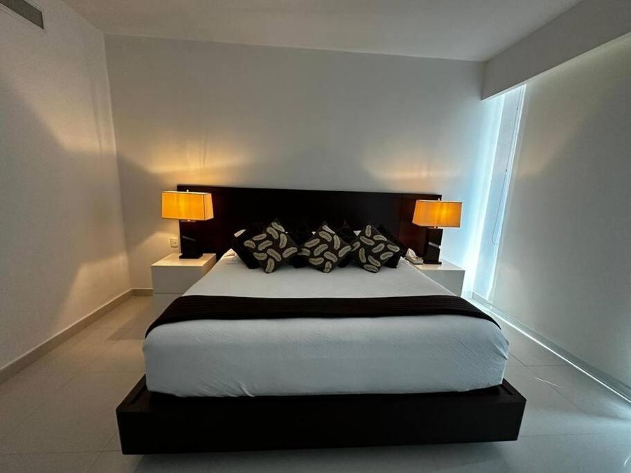 Labna Diamante Depto. 701 Apartment *