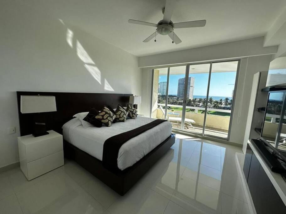 Labna Diamante Depto. 701 Apartment