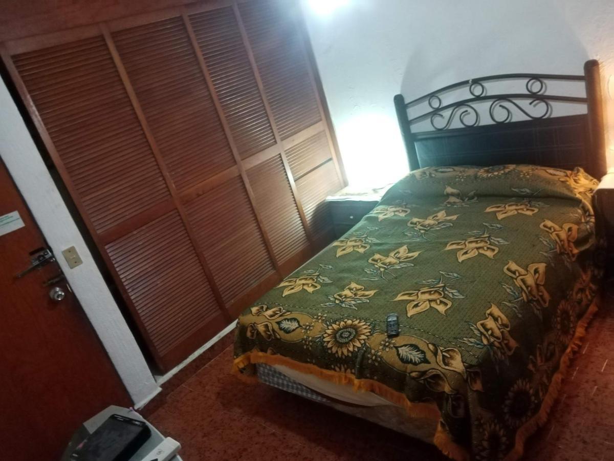 Cond Palmeras En Zona De Hoteles 5 Estrellas Costa Azul Guest house Acapulco