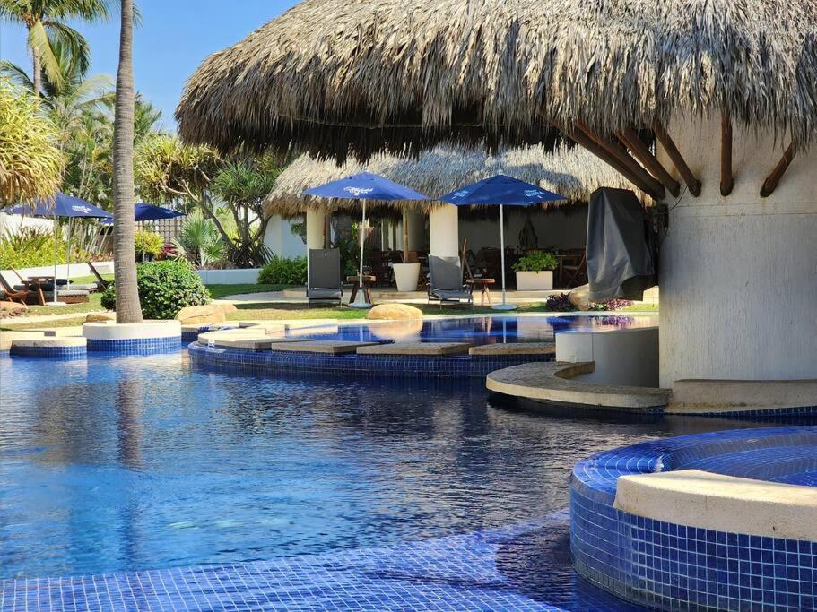 Style With Club * Acapulco