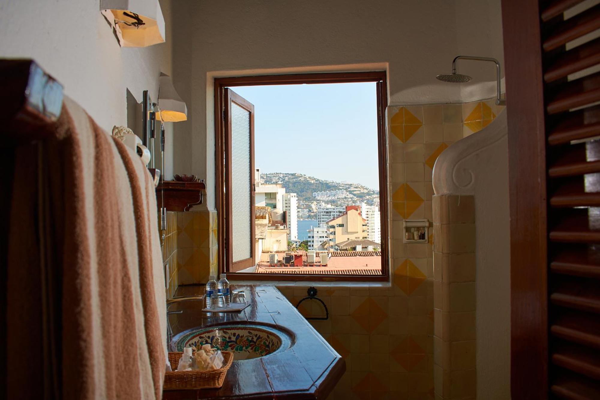 Casa Lisa Pensión Acapulco