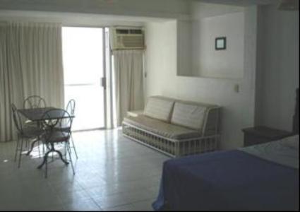 Torres Gemelas Aparthotel 3*