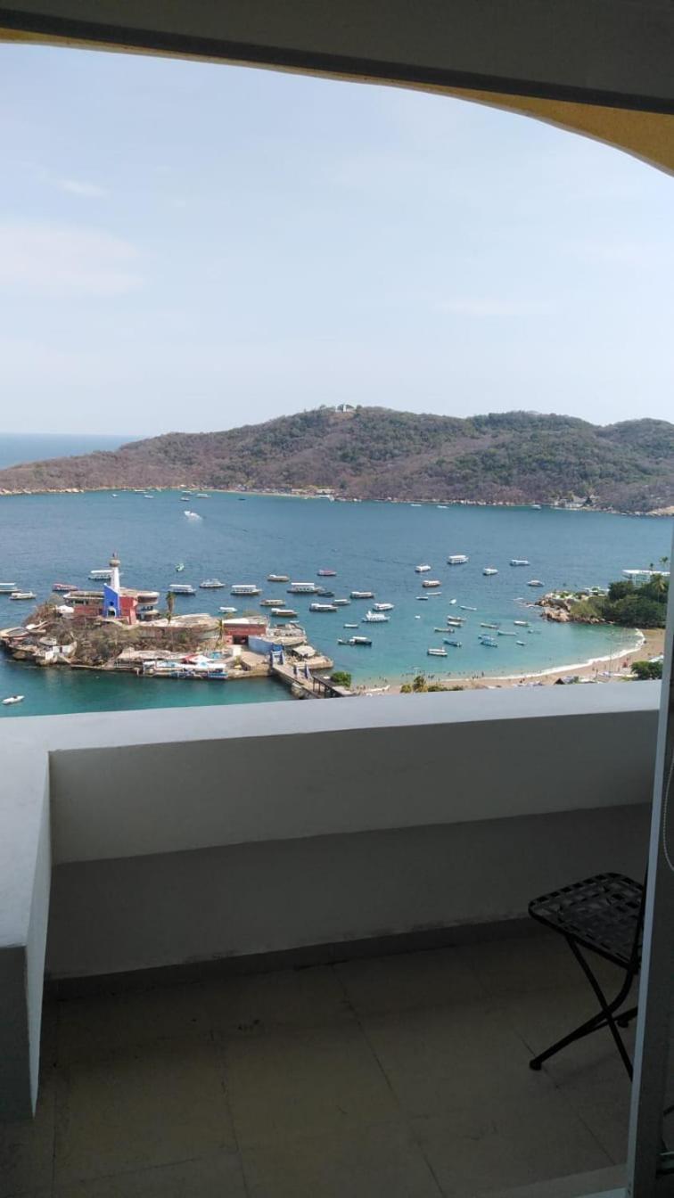 Vista A La Isla Apartment *