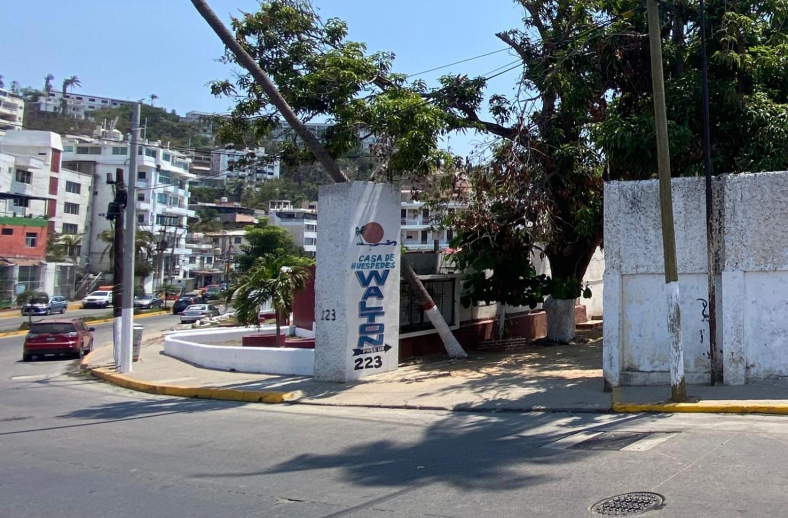 Hotel Casa De Huespedes Walton 3*