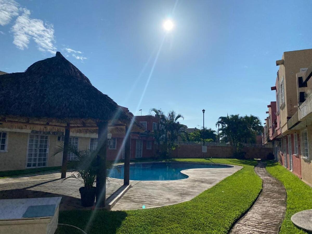 Casa Paz, Amplia Y Comoda Frente A La Alberca *