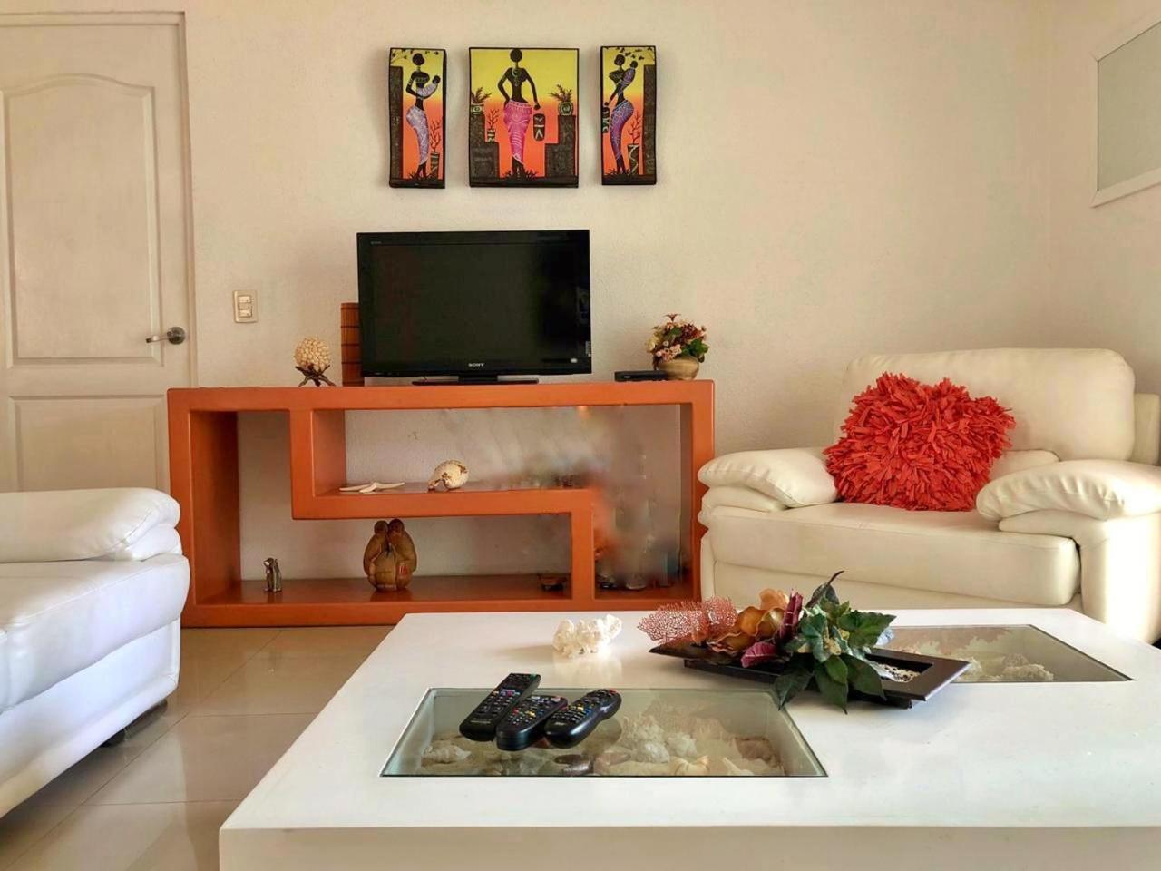 Apartamento Depa De Dos Recamaras En Diamante Frente Arena Gnp *