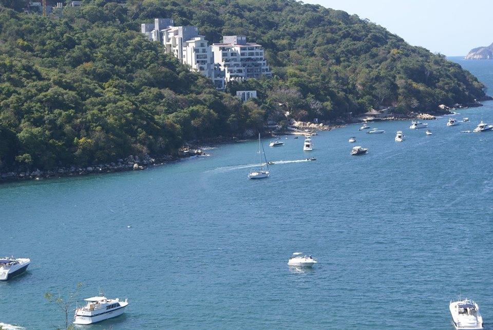 Torre Blanca Diamante Acapulco