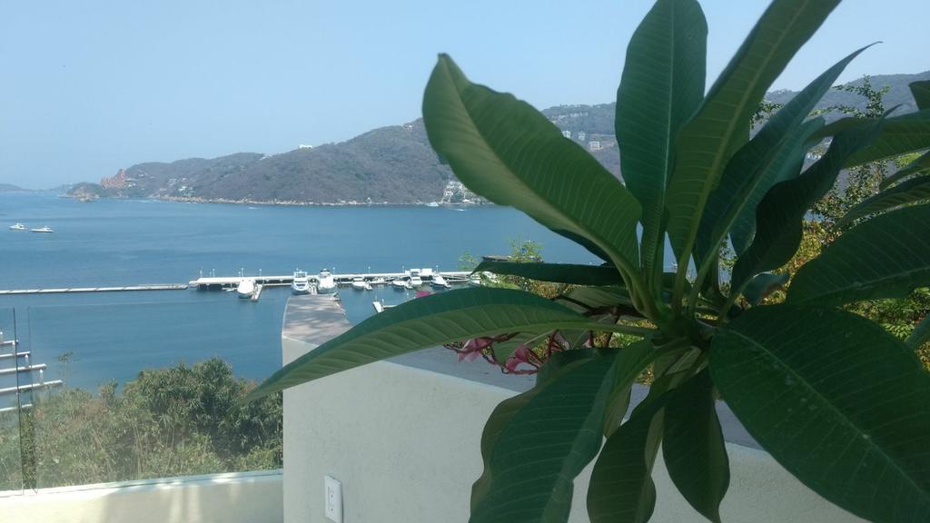 Torre Blanca Diamante Acapulco