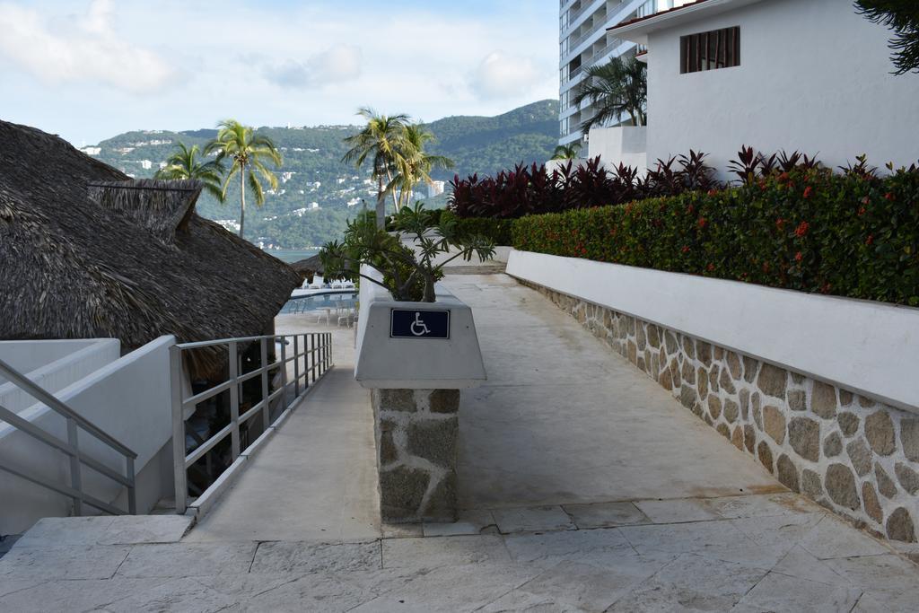Torre Blanca Diamante Acapulco
