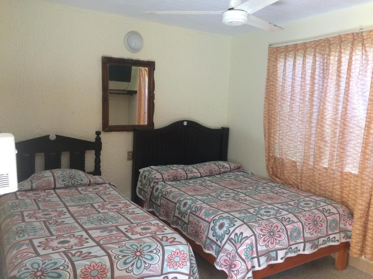 Guest house Puerto Angel 2*