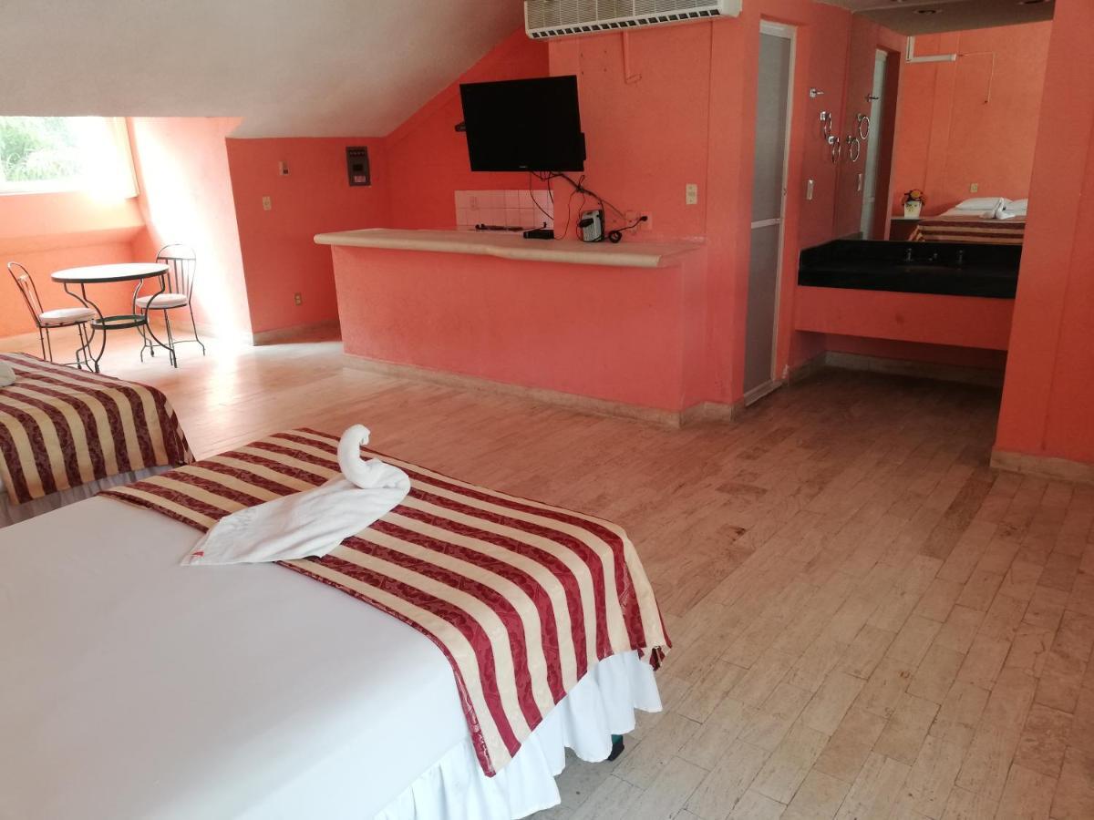 Canaima Hotel Acapulco