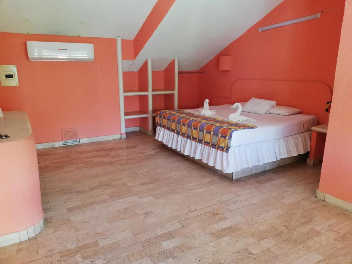 Canaima Hotel